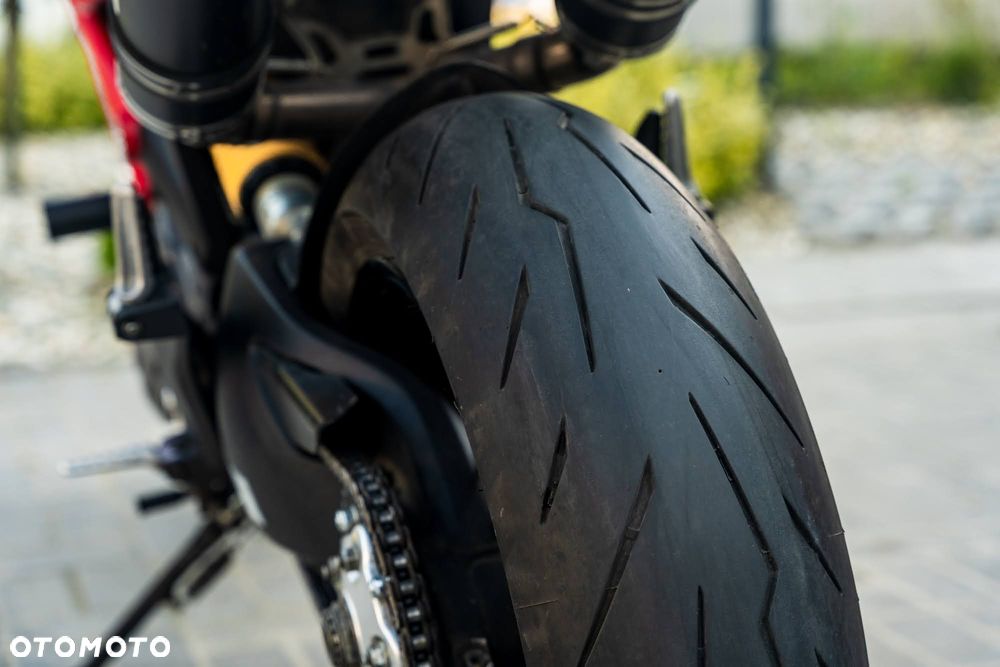 Ducati Monster - 14