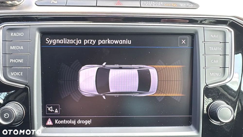 Volkswagen Passat 2.0 TDI BMT Highline DSG - 25