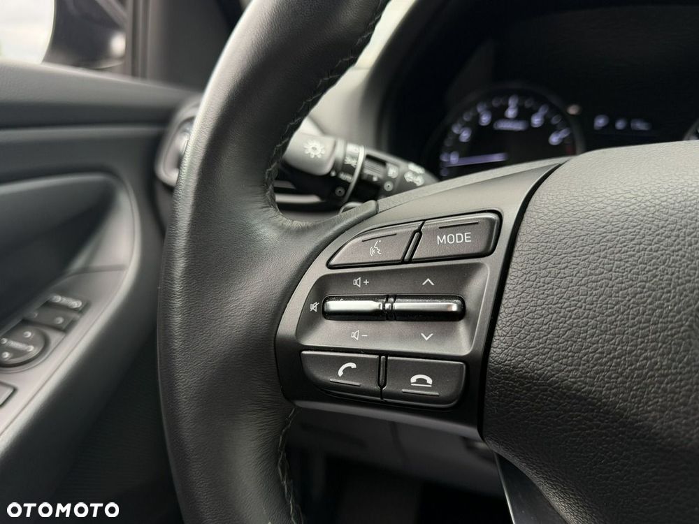 Hyundai i30 - 24