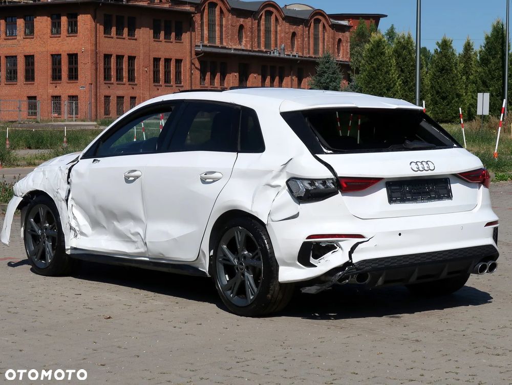 Audi S3 2021 photo 4