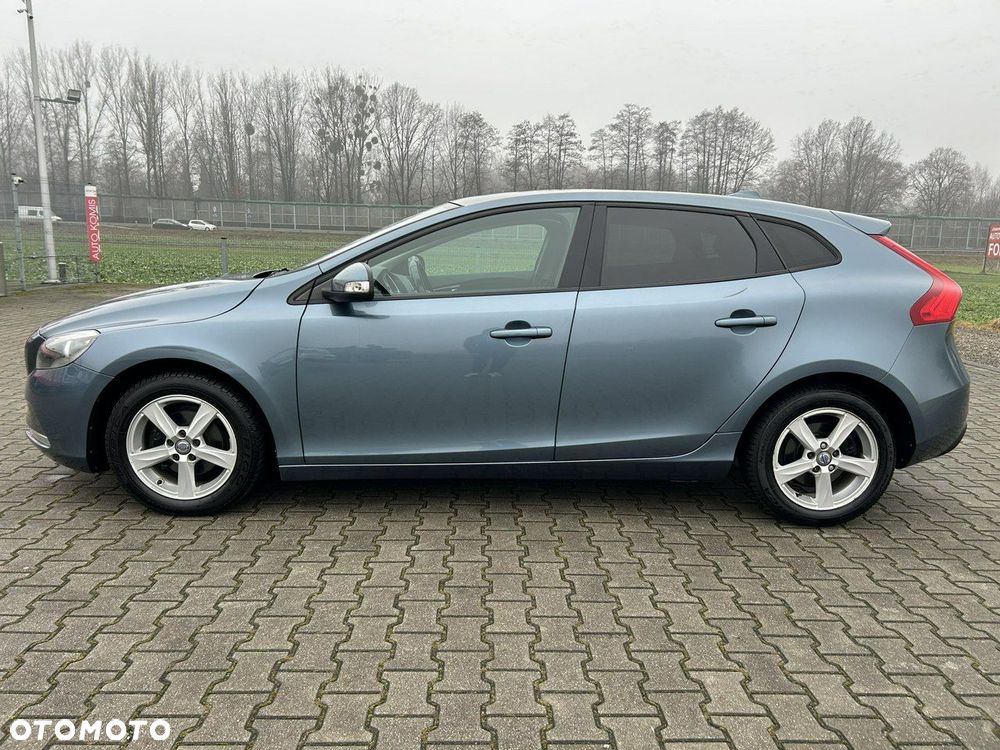 Volvo V40 - 10