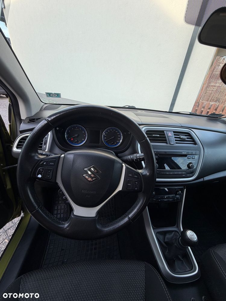 Suzuki SX4 S-Cross - 22