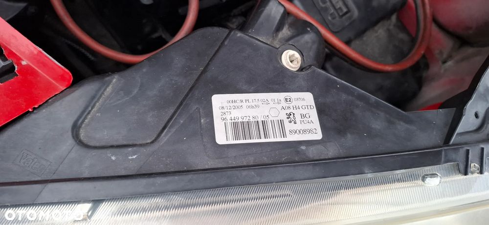 Peugeot 1007 1,4 b 2005 na części - 28