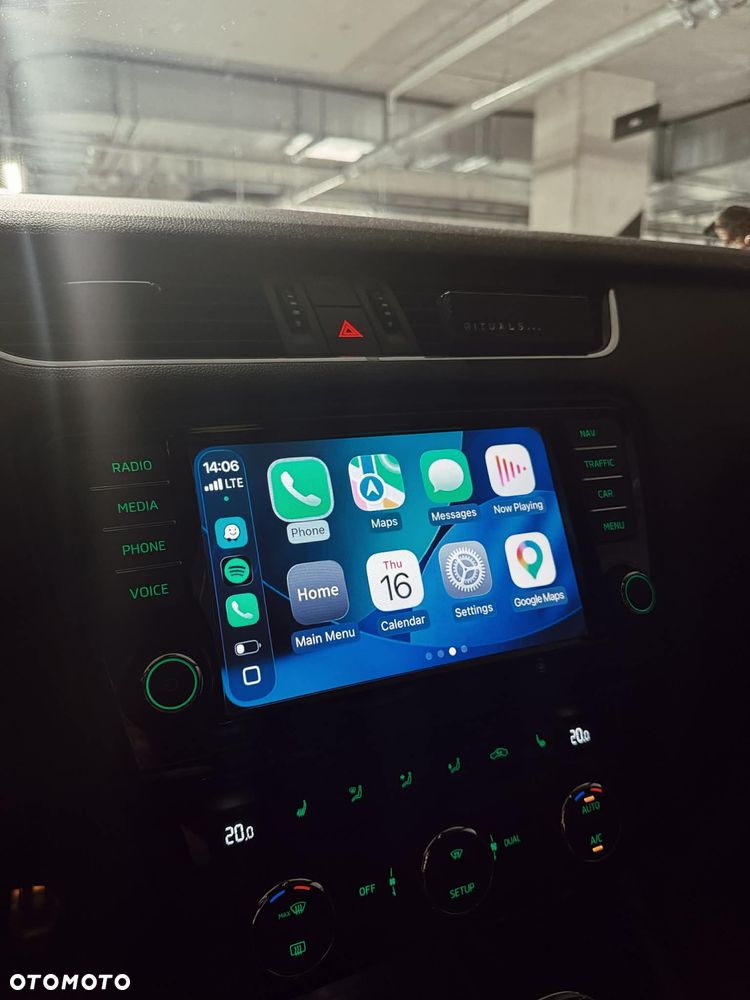 Skoda Octavia 2.0 TDI DSG RS - 14
