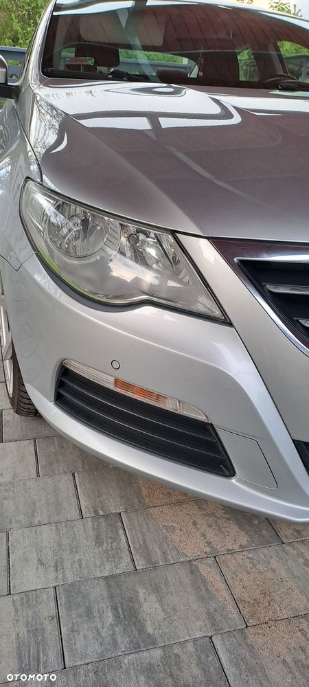 Volkswagen Passat - 9