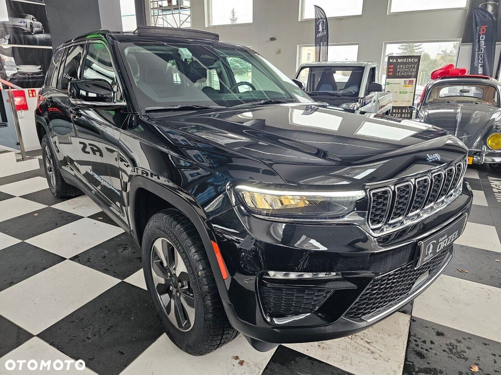 Jeep Grand Cherokee - 4