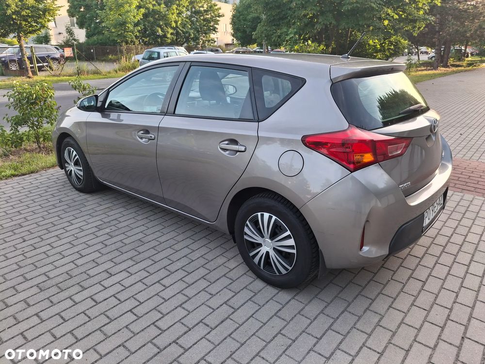 Toyota Auris 1.33 VVT-i Active - 7