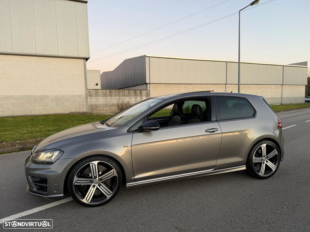 VW Golf R 4Motion BlueMotion DSG - 21