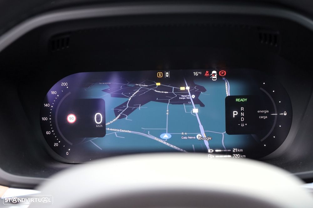 Volvo XC 60 2.0 T6 PHEV Plus Dark AWD - 27