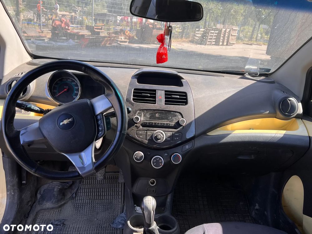 Chevrolet Spark 1.2 LT+ - 6