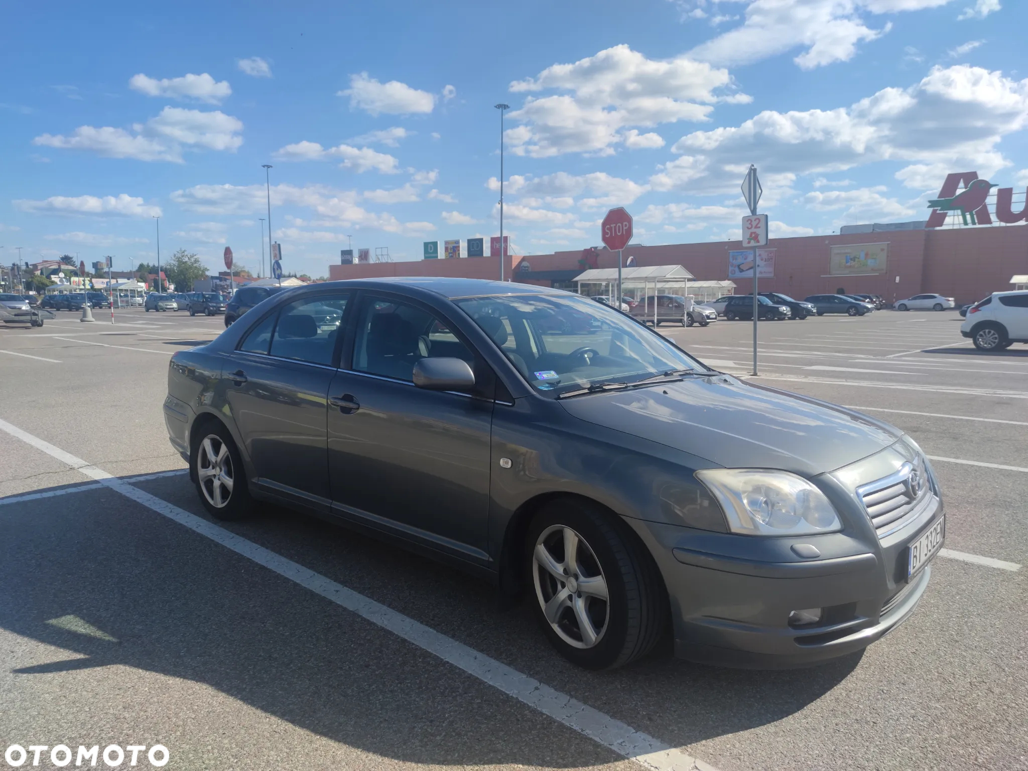 Toyota Avensis - 4