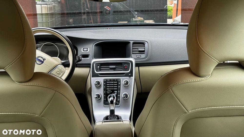 Volvo V60 Cross Country T5 AWD Summum - 7