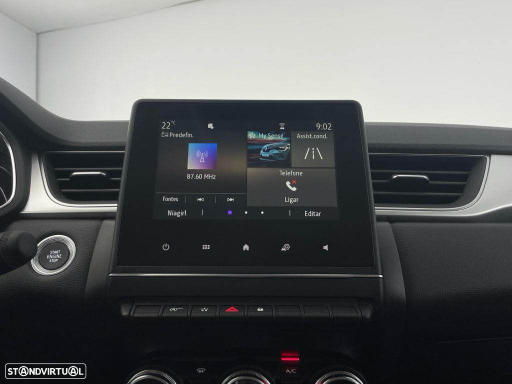 Renault Captur 1.0 TCe Techno Bi-Fuel - 15