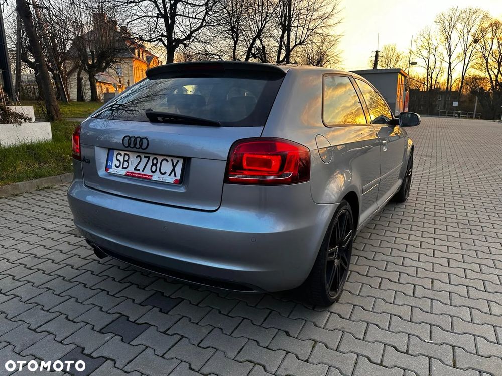 Audi A3 3-drzwiowe 2.0 TDI DPF S tronic Ambition - 7