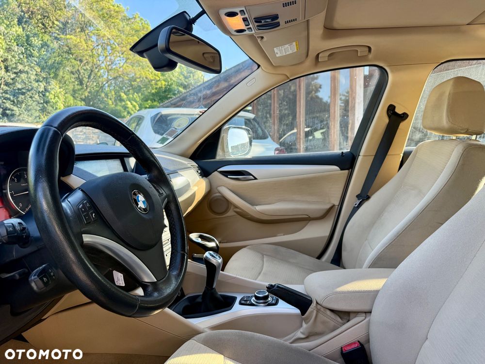 BMW X1 xDrive20d - 21