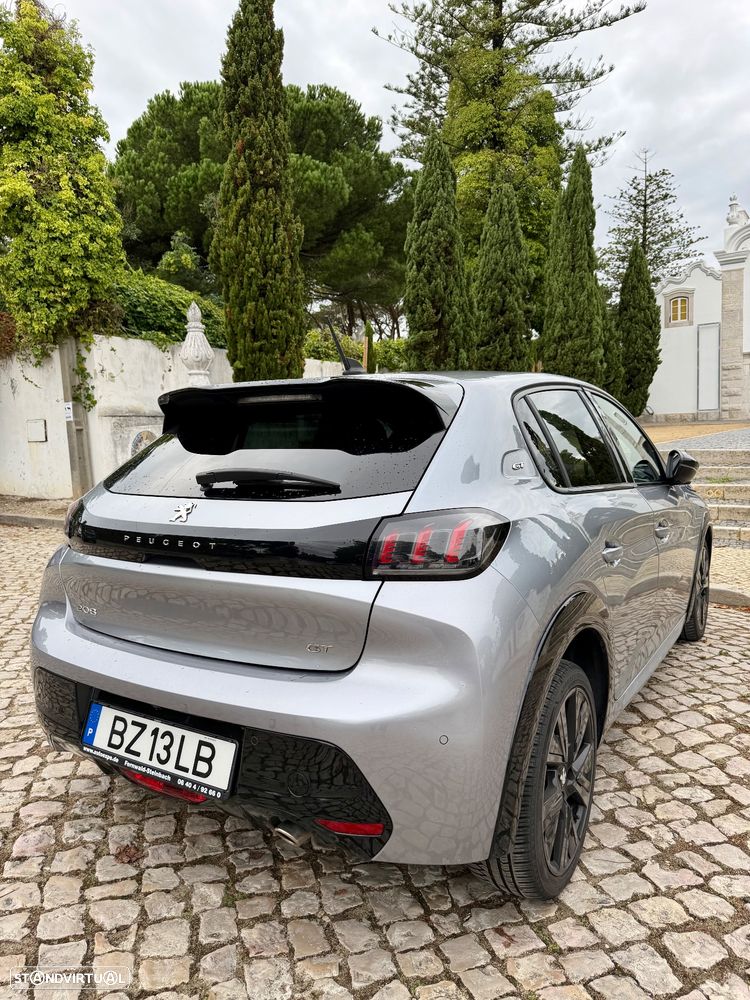 Peugeot 208 PureTech 100 EAT8 GT