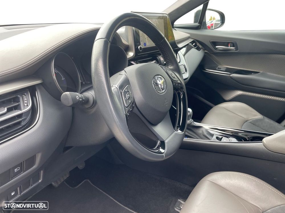 Toyota C-HR - 12