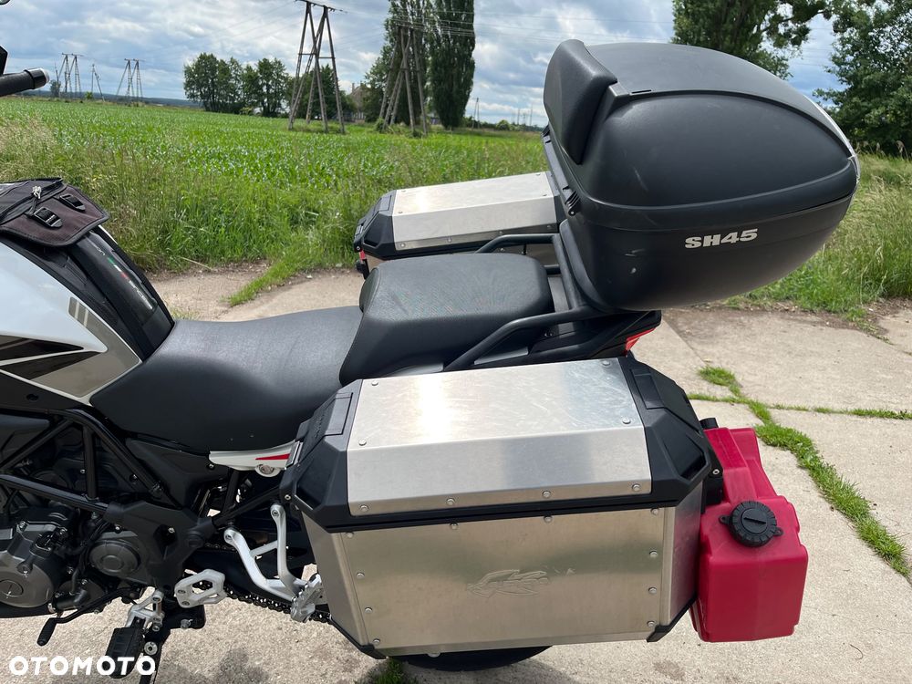 Benelli TRK 502X - 17