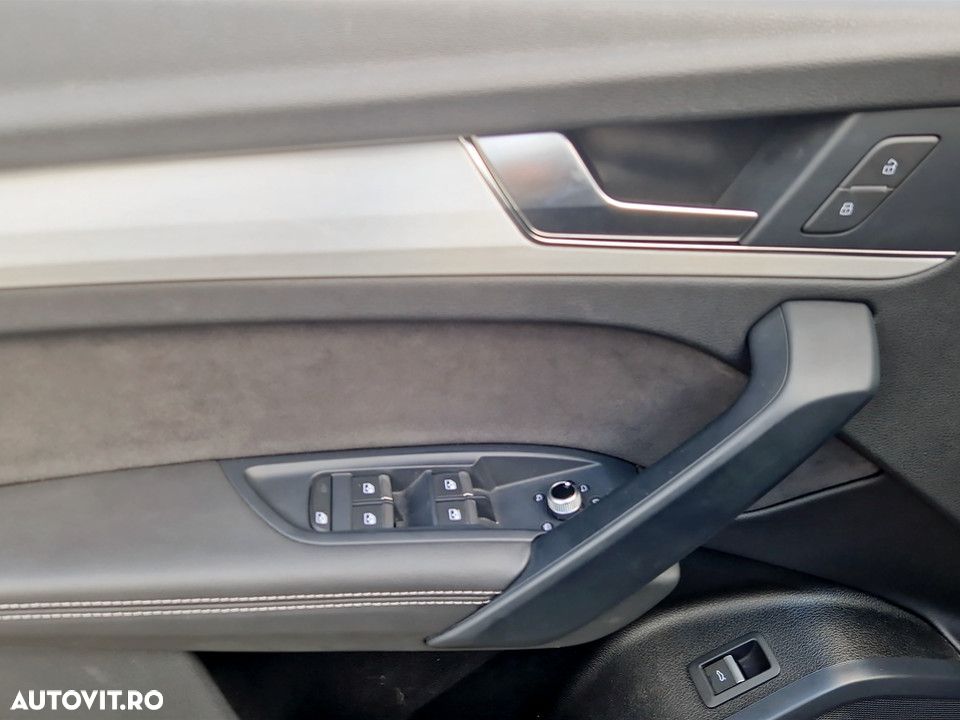 Audi Q5 Sportback 40 TDI quattro S tronic MHEV S Line - 17