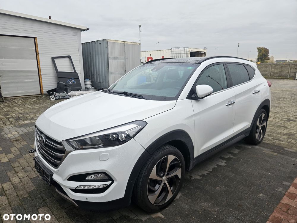 Hyundai Tucson - 1