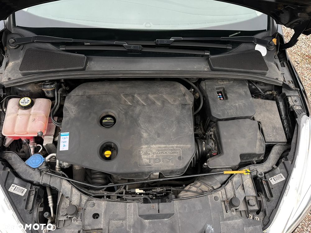 Ford Focus - 30
