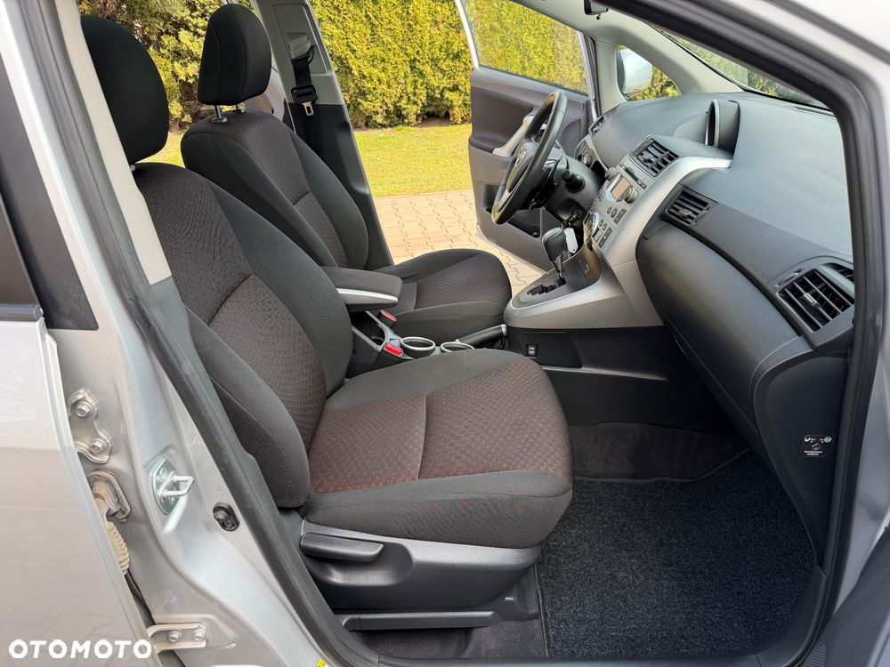 Toyota Verso 1.8 Multidrive Edition - 26