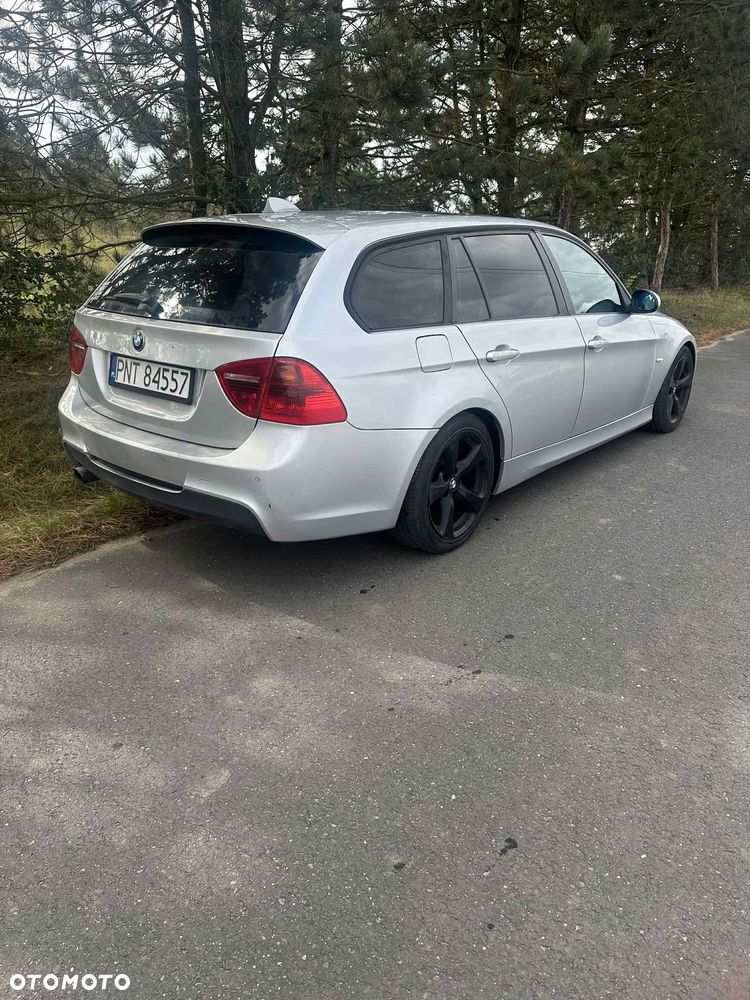 BMW Seria 3 320d DPF Touring - 3