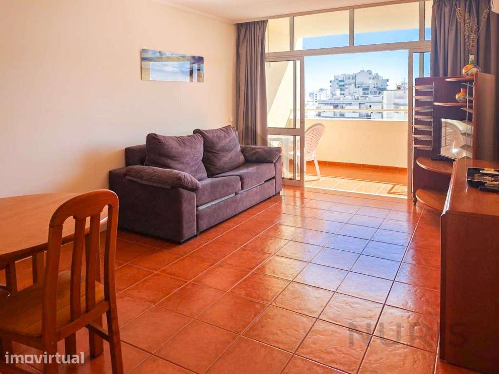 Apartamento T1 com Vista Mar para venda na Praia da Rocha - Grande imagem: 3/19