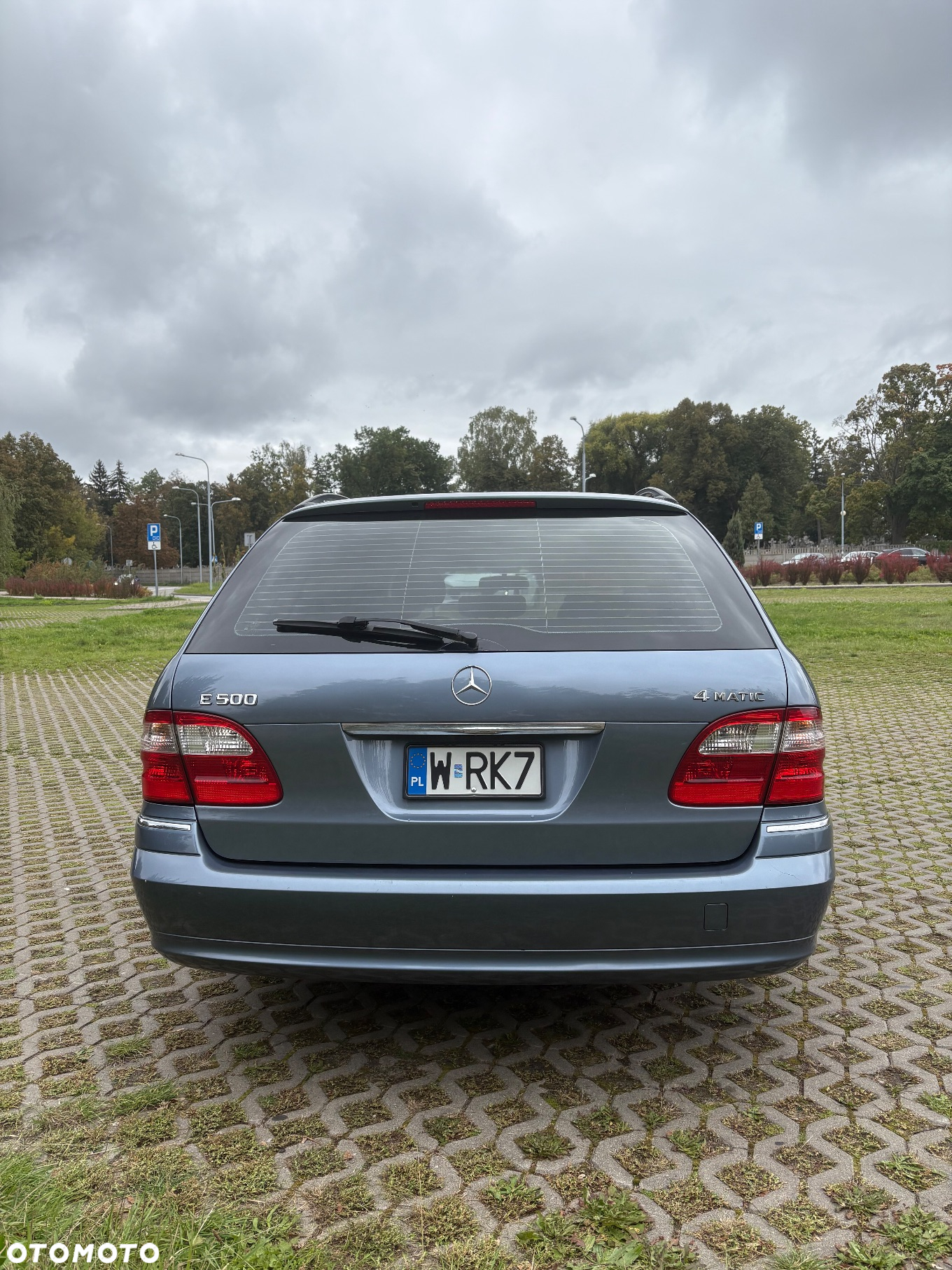 Mercedes-Benz Klasa E 500 4-Matic T Elegance - 7