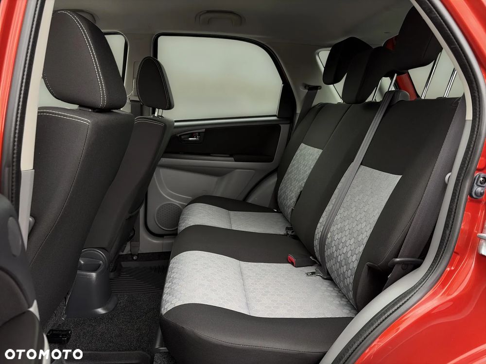 Suzuki SX4 1.6 Comfort Plus 4WD - 10
