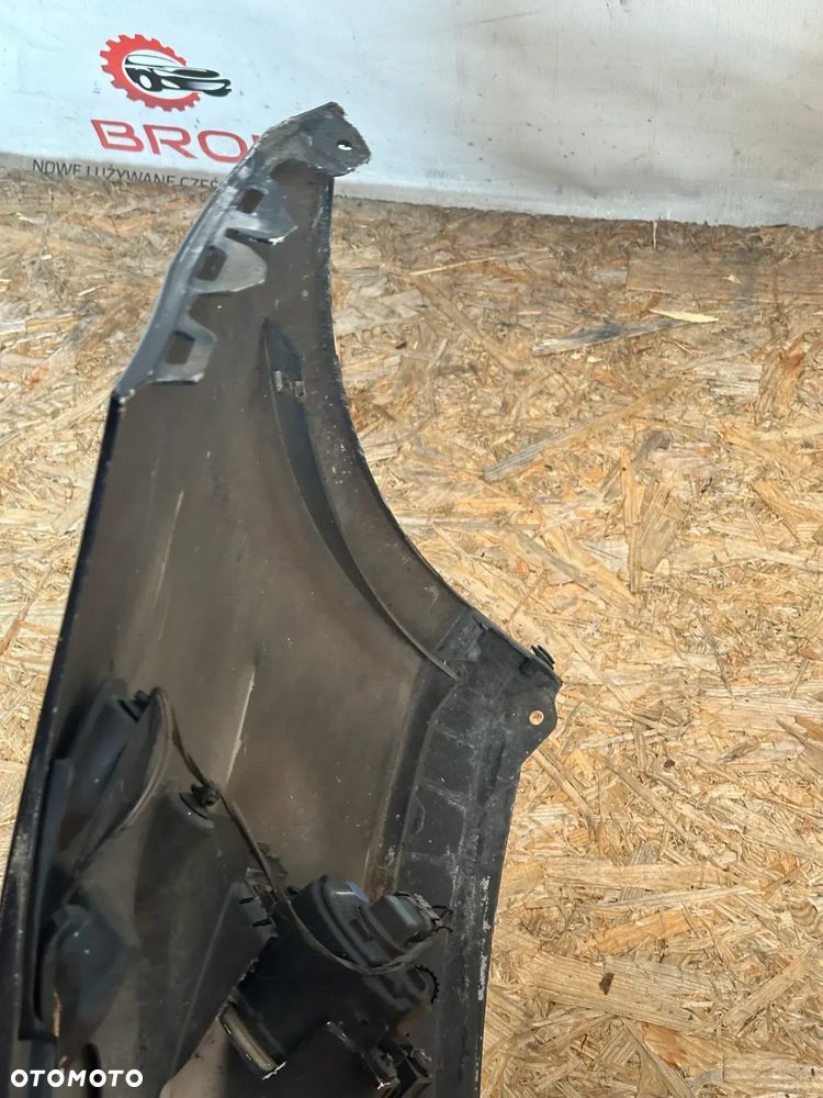 ZDERZAK PRZEDNI FORD FOCUS III  FB - 8