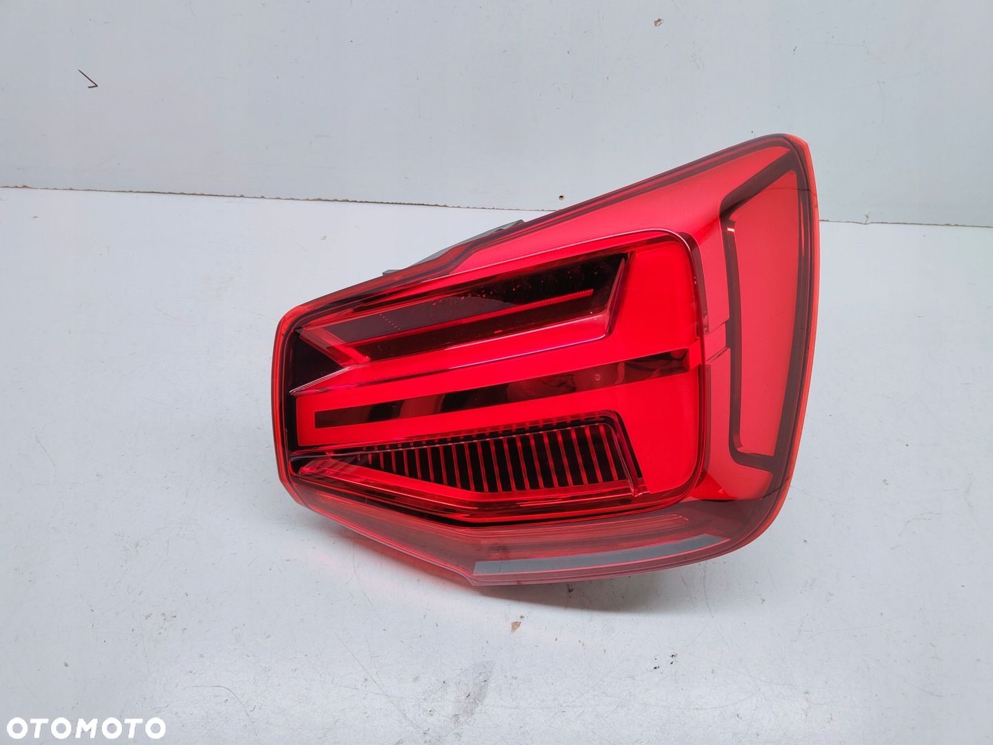 LAMPA TYŁ AUDI Q2 GA 16- 81A945092 PRAWA - 1