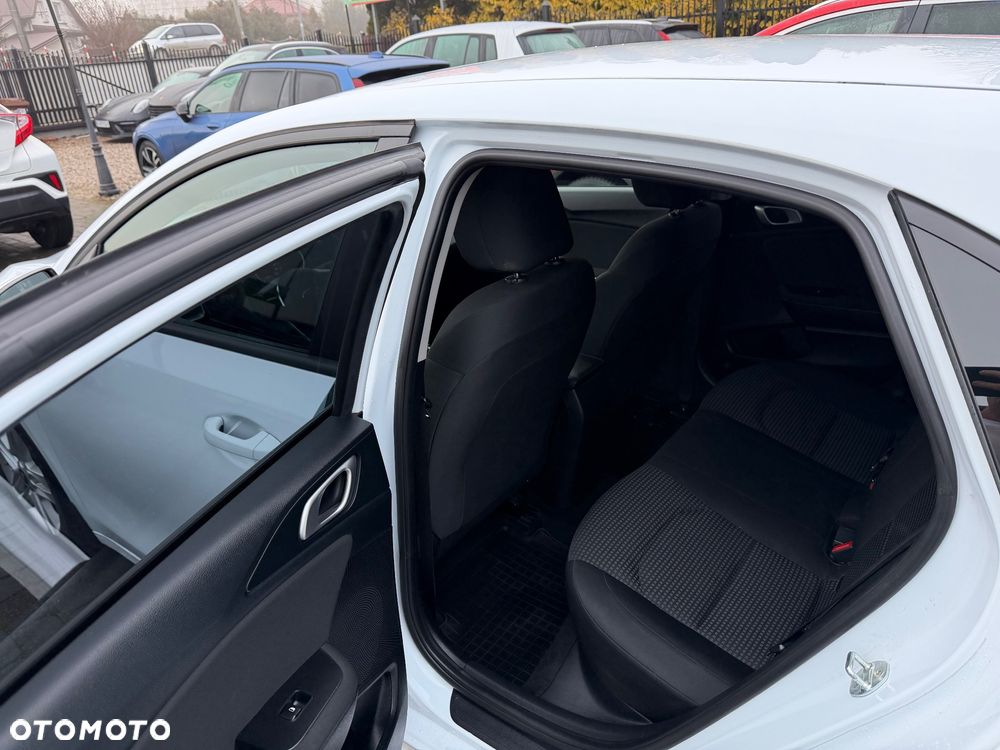 Kia Ceed 1.0 T-GDI L - 7