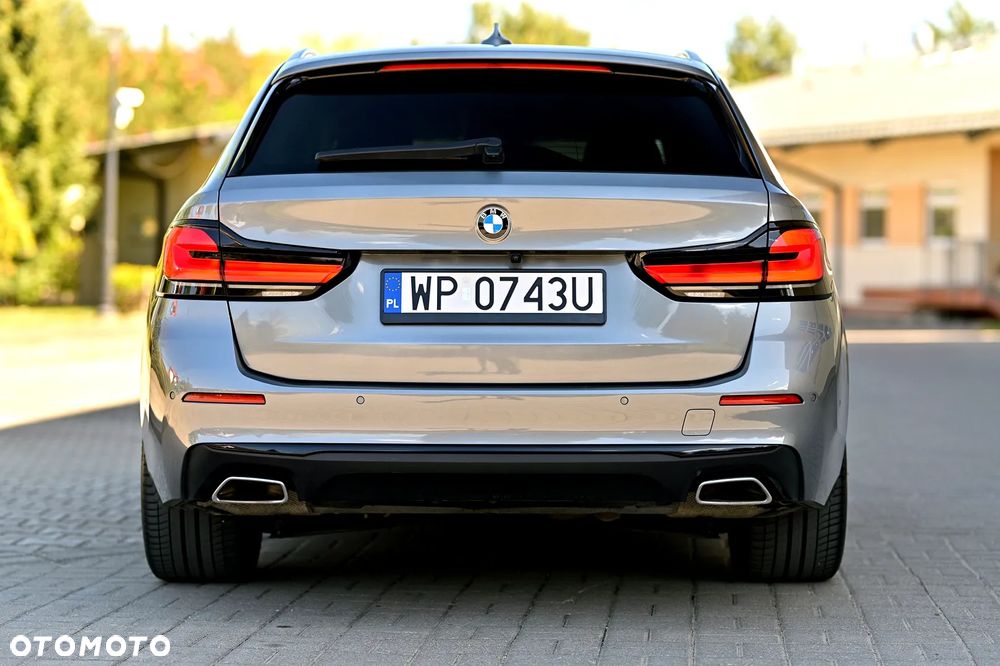 BMW Seria 5 520i - 9