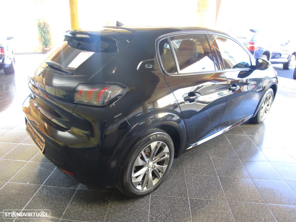 Peugeot e-208 50 kWh Allure Pack - 13