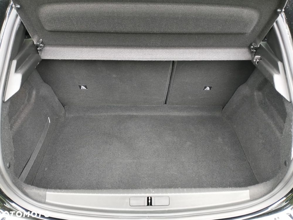 Peugeot 208 Blue-HDi 100 Stop&Start Active - 11