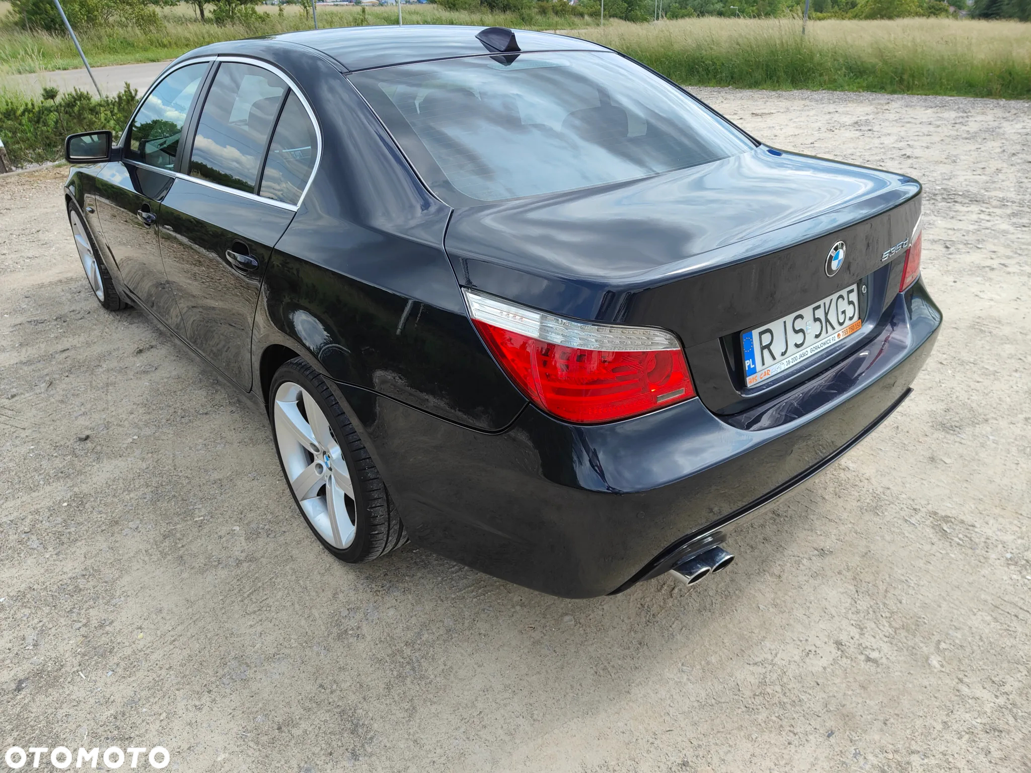 BMW Seria 5 525d - 8