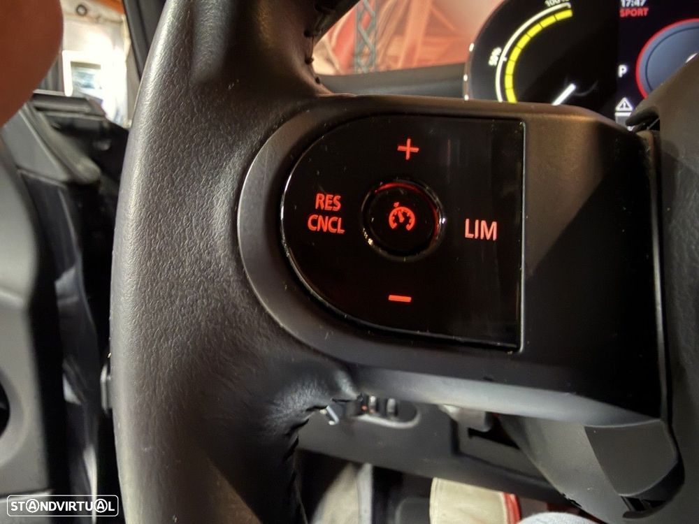 MINI 3 Portas Cooper SE Premium Essential - 22