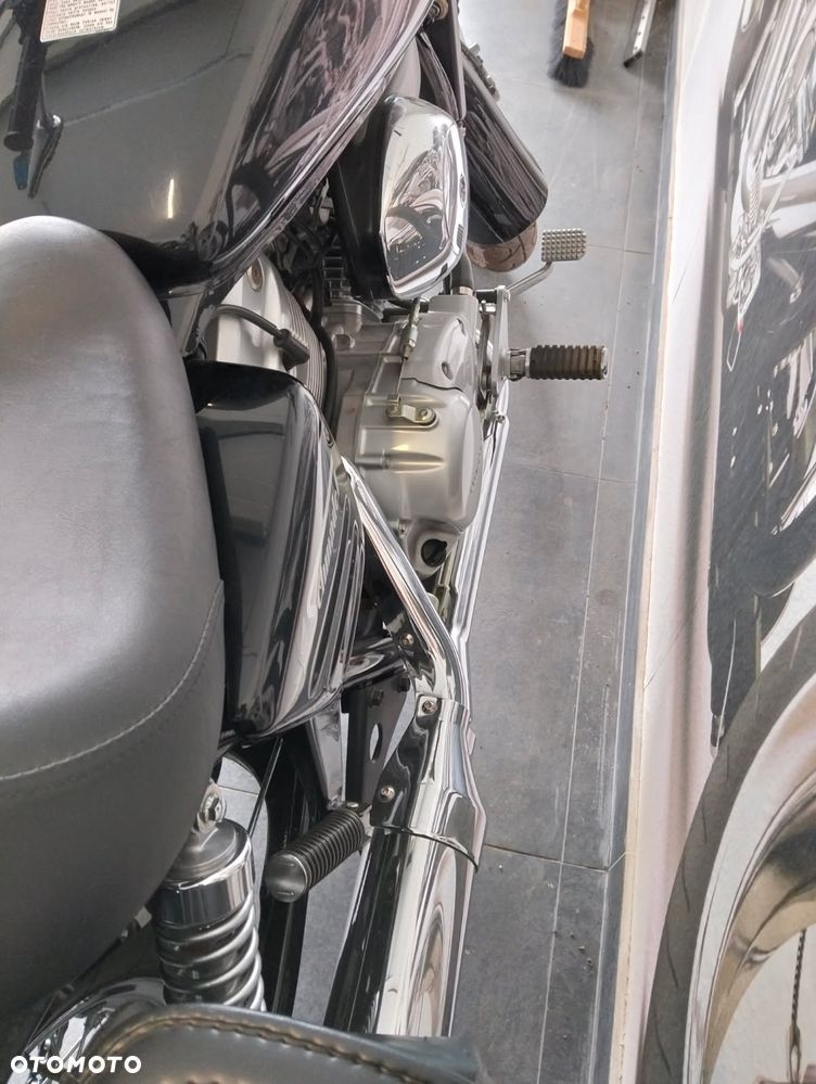 Honda Shadow - 5