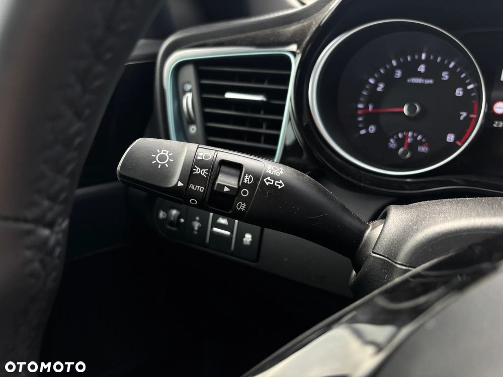 Kia XCeed 1.6 T-GDI Tribute DCT - 13