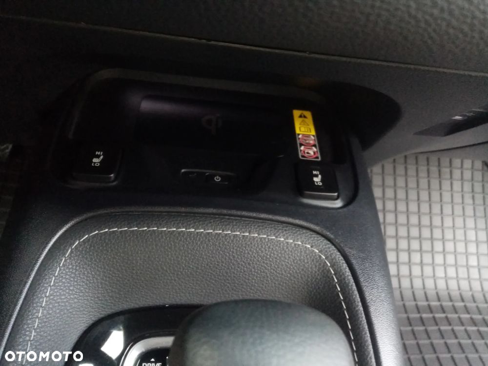 Toyota Corolla 1.8 Hybrid Style - 20
