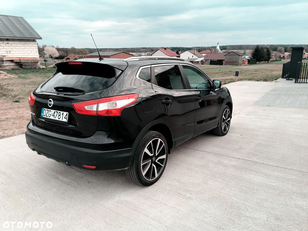 Nissan Qashqai 1.6 dCi 4 x 4 DPF Start/Stop tekna - 4