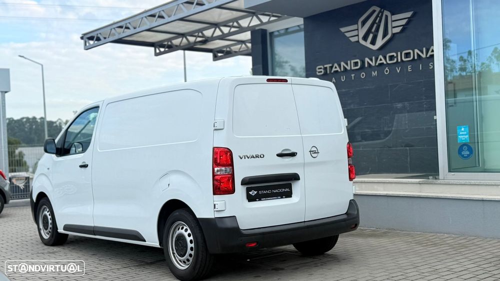 Opel Vivaro 1.5 CDTi L2H1 Essentia Inc - 9