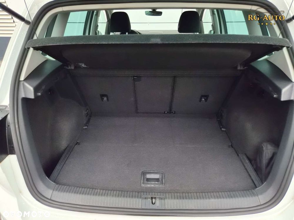 Volkswagen Golf Sportsvan - 31
