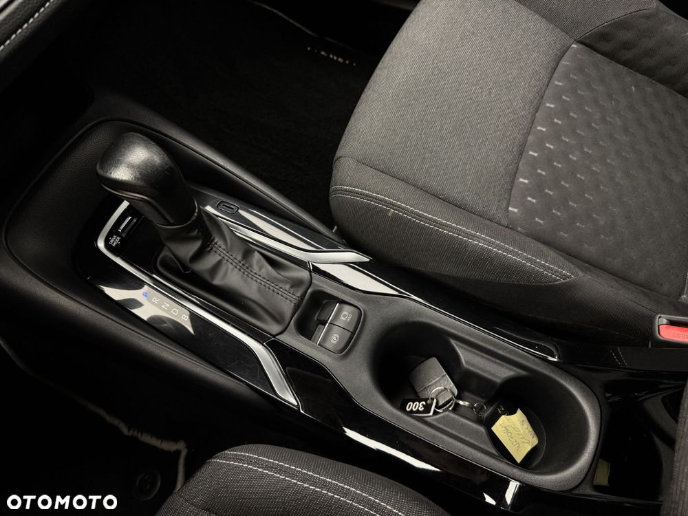 Toyota Corolla 1.8 Hybrid Comfort - 29