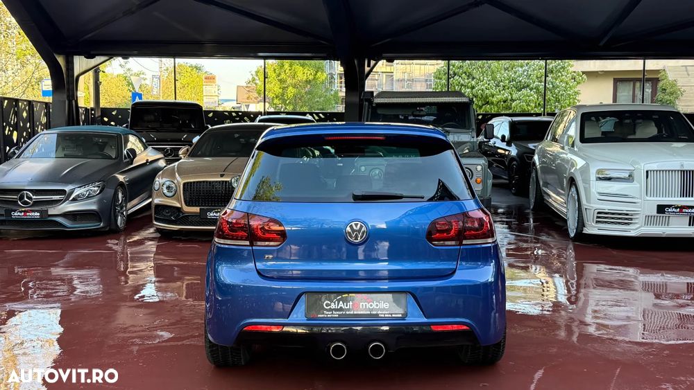 Volkswagen Golf - 18