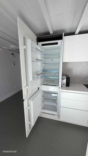 Loft de Luxo para Arrendamento | Condomínio Privado | Linda-a-Velha - Grande imagem: 3/12
