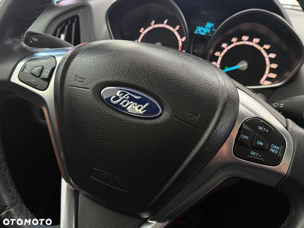 Ford B-MAX 1.0 EcoBoost Titanium X - 16