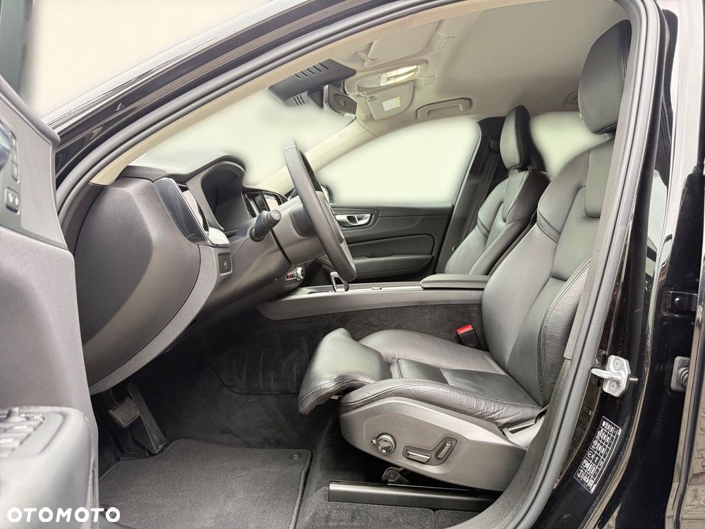 Volvo XC 60 - 11