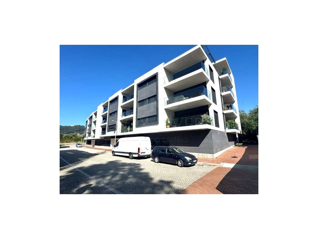Apartamento T3 para venda no Parque da Cidade, em Viana do Castelo - Grande imagem: 2/18